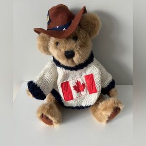 Brass Button Pickford Bears Cody Friendship Bear Canada